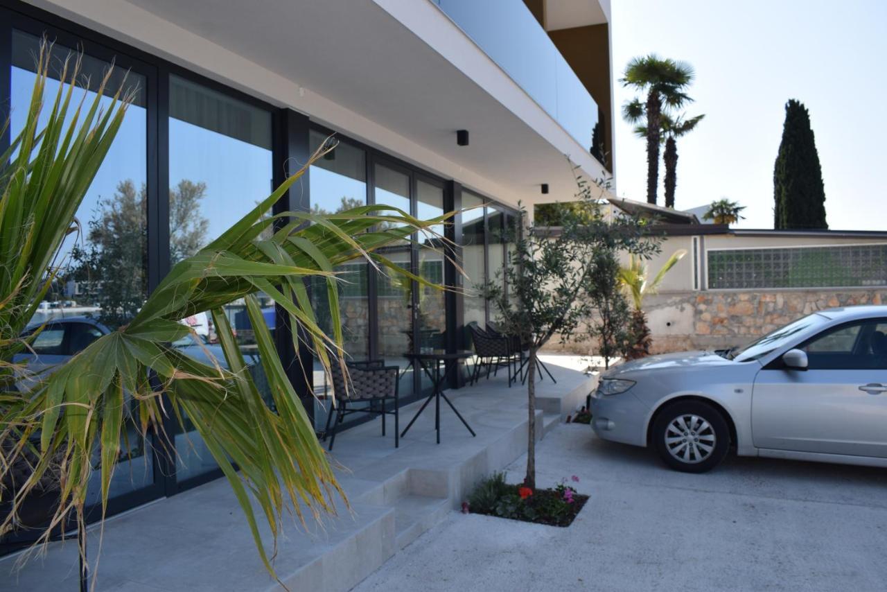 Maresole Beachfront Residence Poreč Extérieur photo