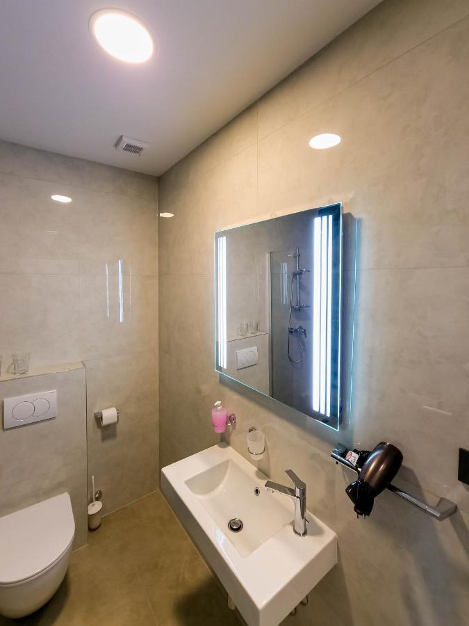 Maresole Beachfront Residence Poreč Extérieur photo