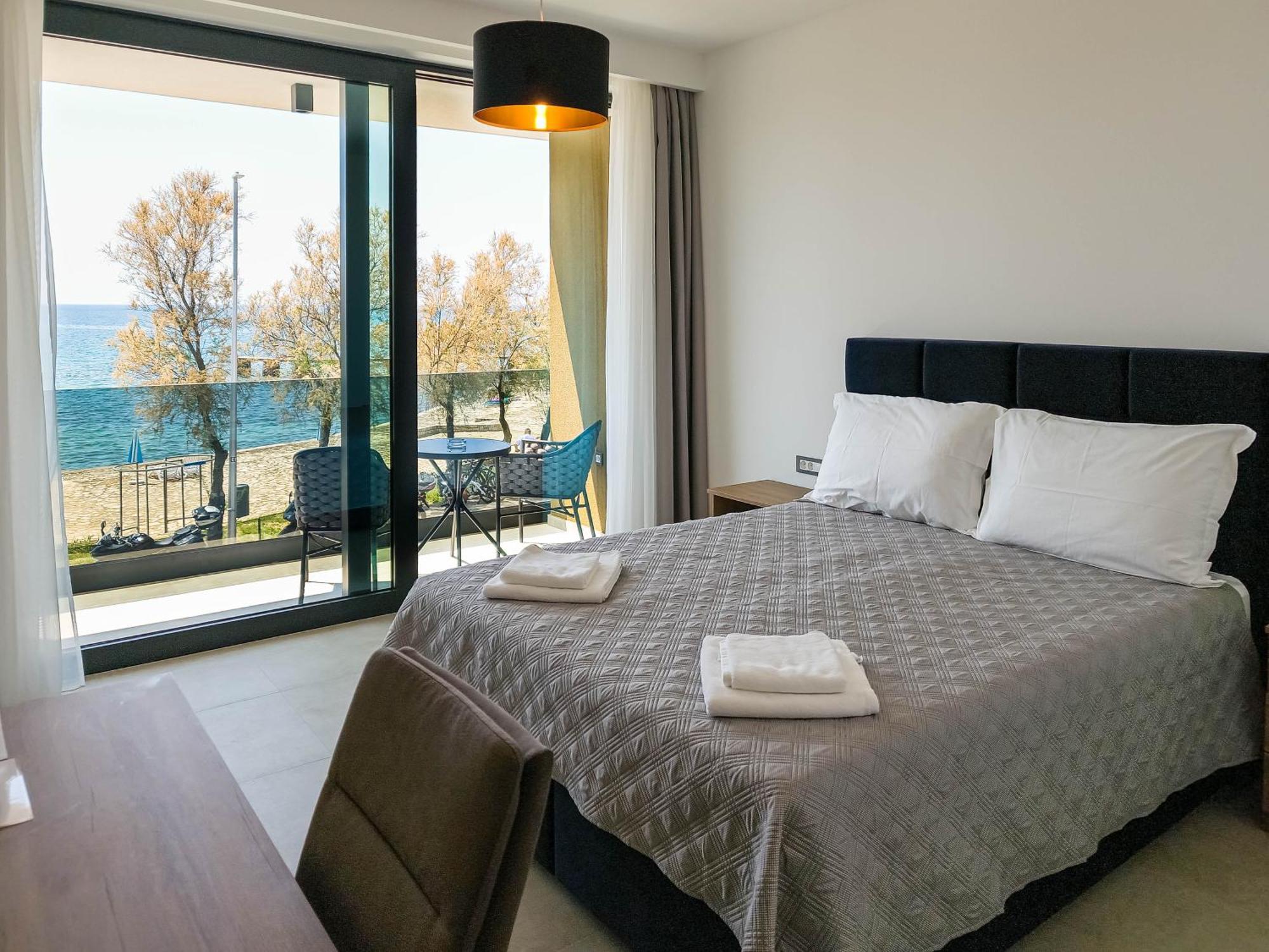 Maresole Beachfront Residence Poreč Extérieur photo
